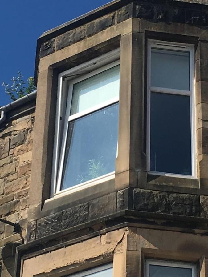 Stunning 2-Bed Apartment In Hawick Exterior foto